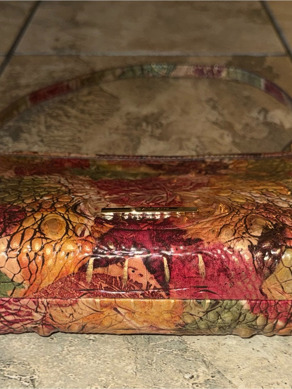 NWOT! Brahmin Lorelei in Melbourne Foliage. Croc Embossed Leather Shoulder Bag. - Picture 4 of 5